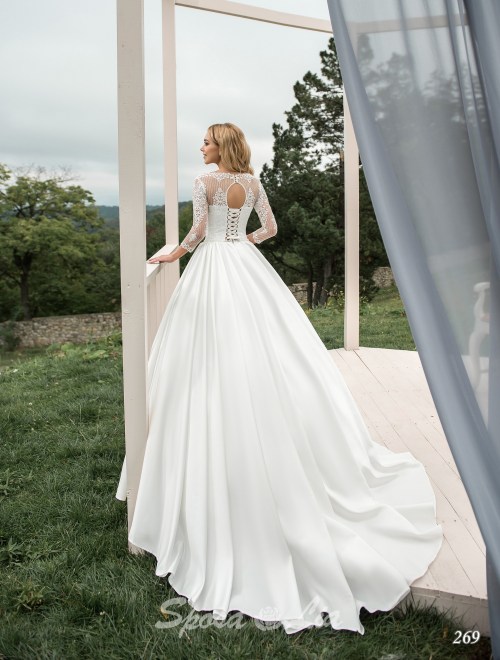 https://www.sposa-lia.com/images/stories/virtuemart/product/269       (3).jpg